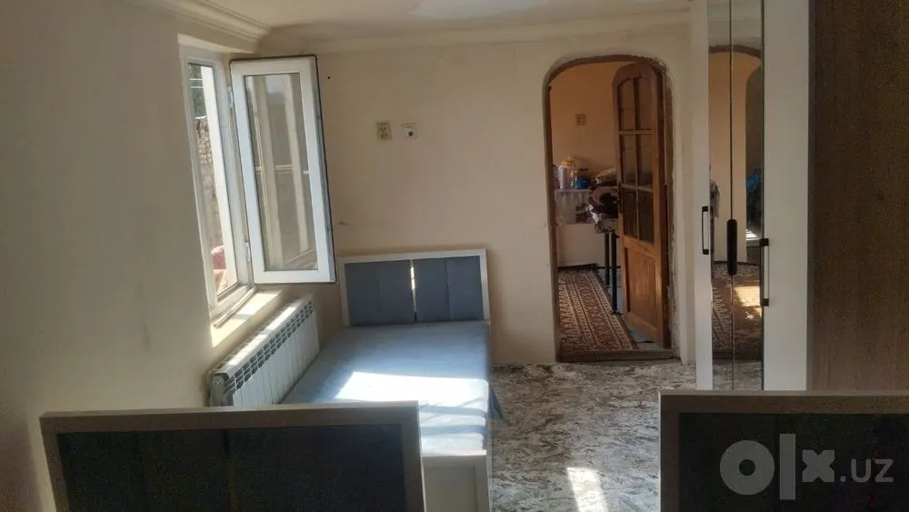Сдаётся 4-комнатная квартира, 120 м², 1/2 этаж — Мирзо-Улугбекский район