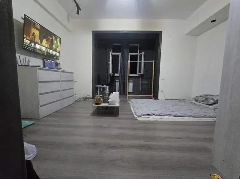 Продаётся 1-комнатная квартира, 27 м², 4/4 этаж — Яшнабадский район
