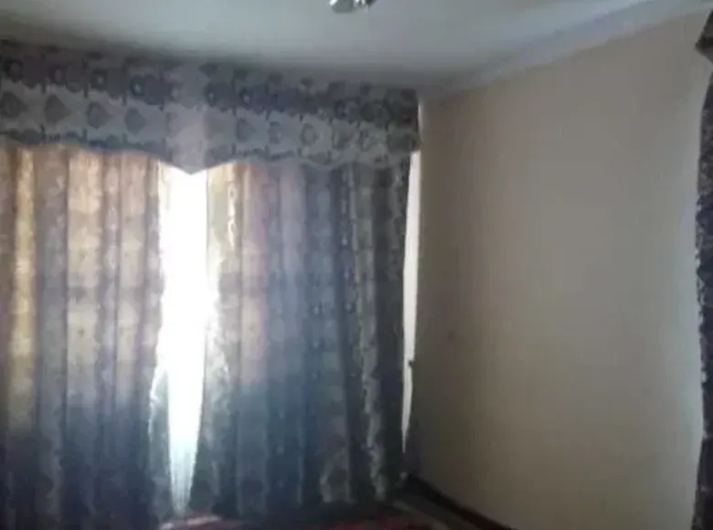 Sotiladi 1 xonali kvartira, 28 m², 3/4 qavat — Mirobod tumani