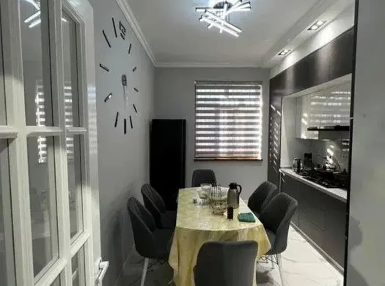 Сотилади 5 хонали квартира, 156 м², 1/4 қават — Чилонзор тумани