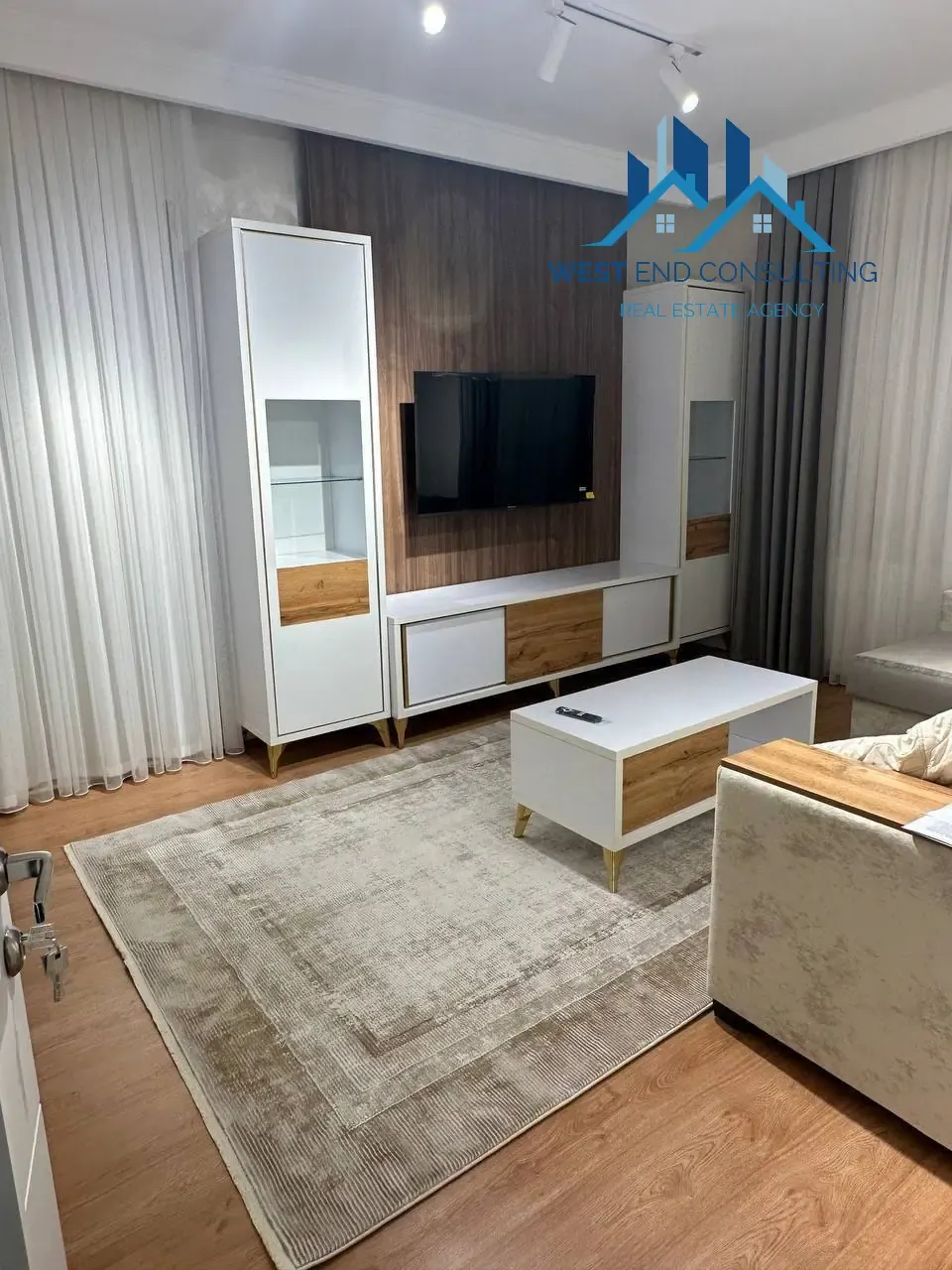 Ижарага берилади 2 хонали квартира, 70 м², 3/9 қават — Яккасарой тумани