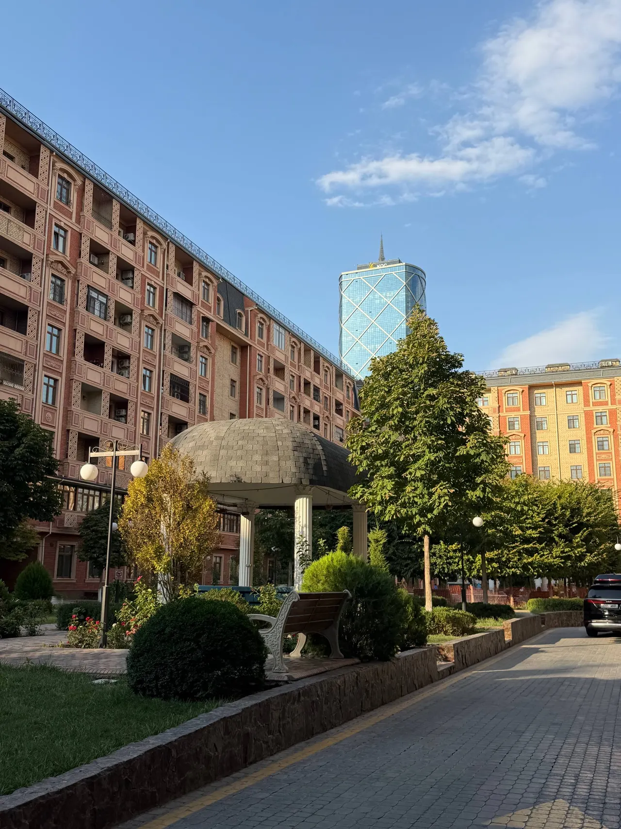 Сотилади 6 хонали квартира, 195 м², 1/8 қават — Яккасарой тумани