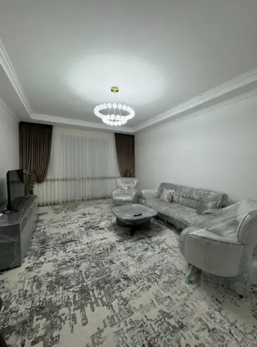 Sotiladi 3 xonali kvartira, 95 m², 5/9 qavat — Yakkasaroy tumani