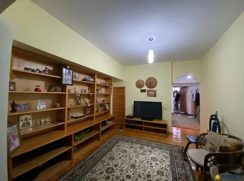 Сотилади 2 хонали квартира, 59 м², 7/9 қават — Мирзо Улуғбек тумани