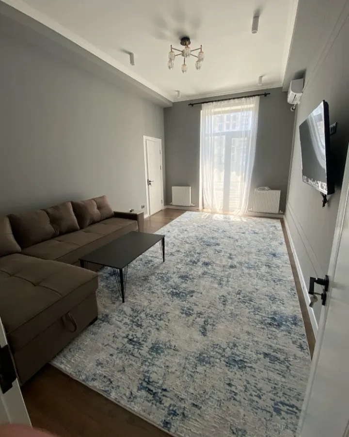 Сдаётся 2-комнатная квартира, 73 м², 4/4 этаж — Яккасарайский район