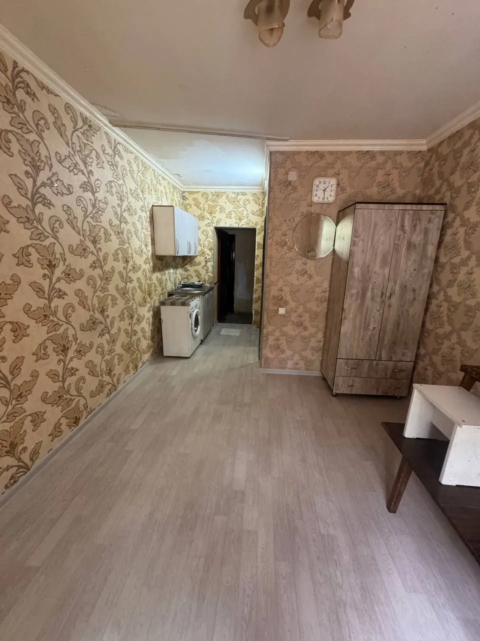 Продаётся 1-комнатная квартира, 18 м², 1/4 этаж — Сергелийский район