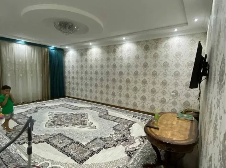 Sotiladi 3 xonali kvartira, 100 m², 3/9 qavat — Chilonzor tumani