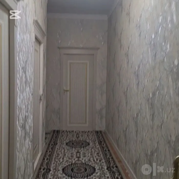 Сдаётся 2-комнатная квартира, 78 м², 3/4 этаж — Андижан