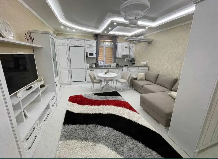 Сдаётся 2-комнатная квартира, 60 м², 1/5 этаж — Яккасарайский район