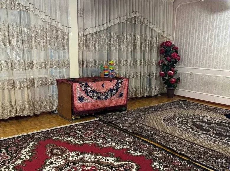 Sotiladi 4 xonali kvartira, 97 m², 1/5 qavat — Yashnobod tumani