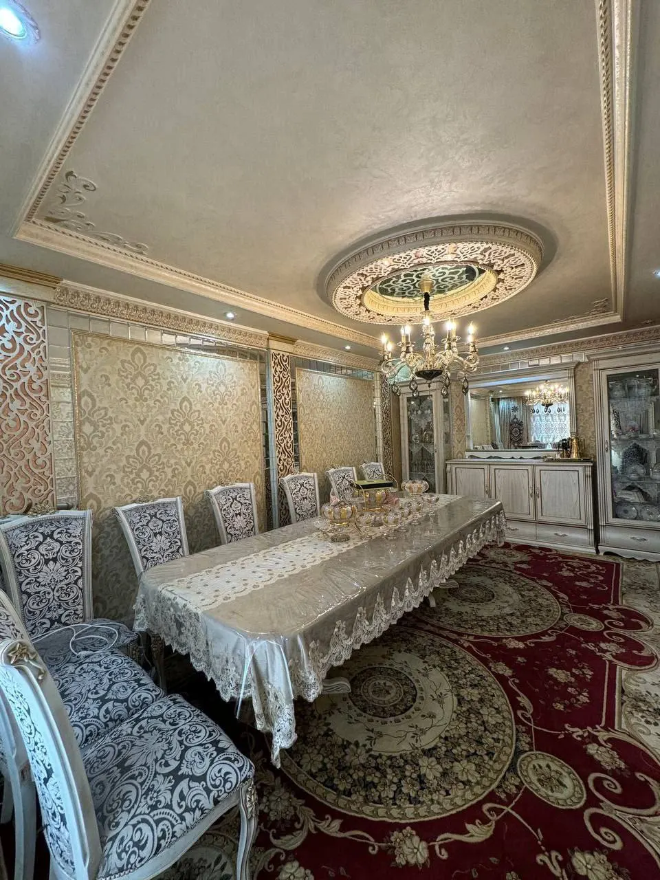 Sotiladi 3 xonali kvartira, 85 m², 6/9 qavat — Olmazor tumani