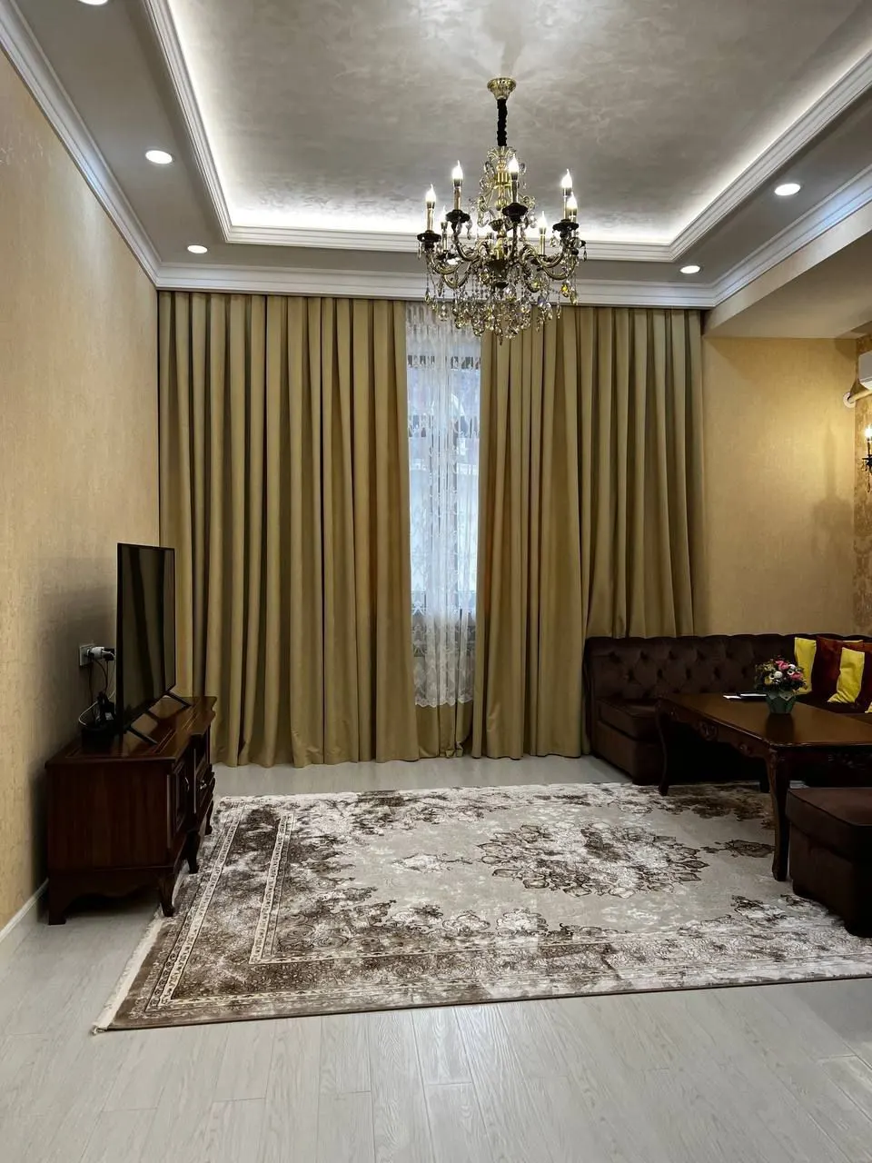 Сдаётся 2-комнатная квартира, 100 м², 5/10 этаж — Мирзо-Улугбекский район