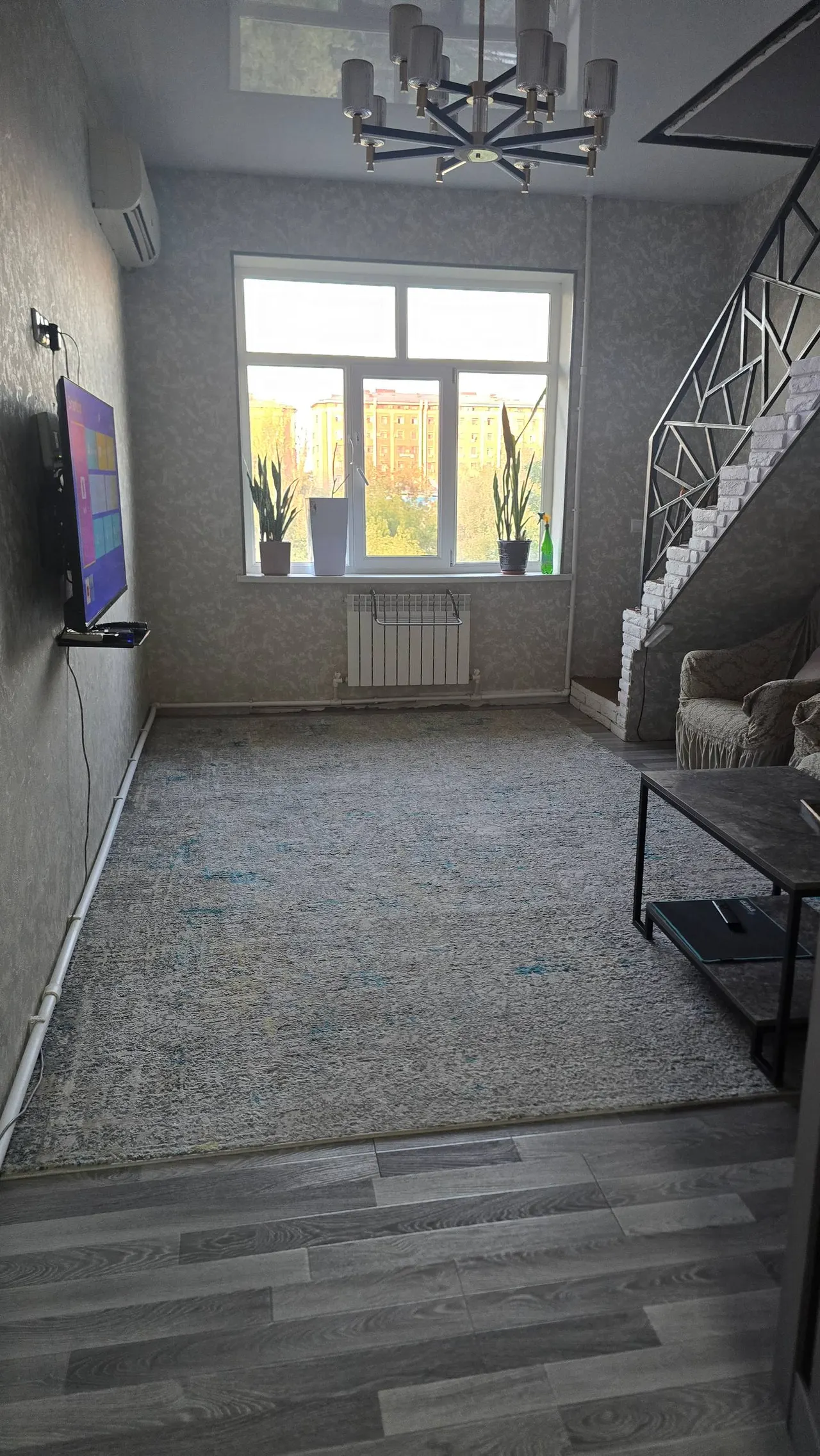 Сотилади 4 хонали квартира, 105 м², 5/6 қават — Мирзо Улуғбек тумани