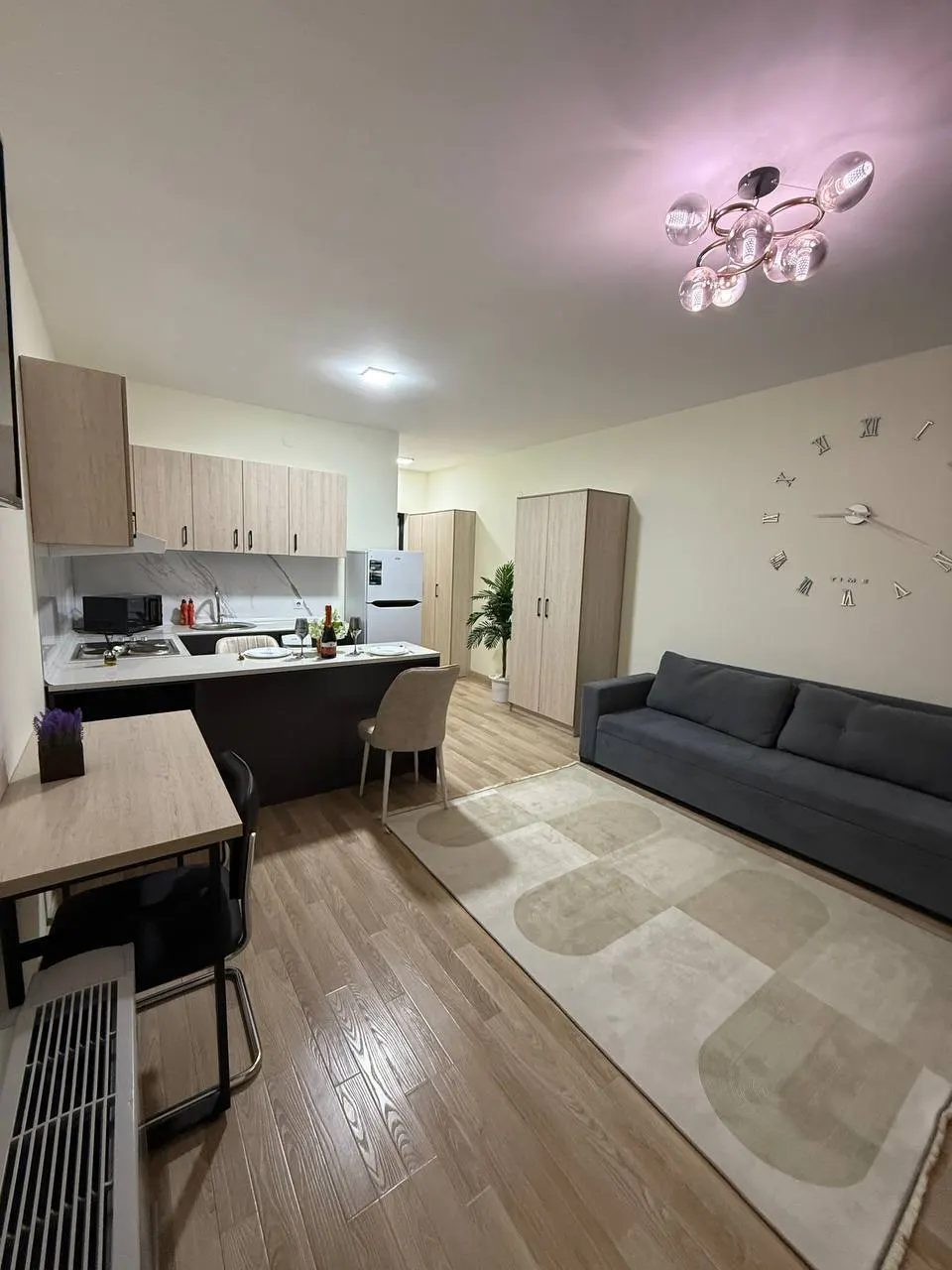 Продаётся 1-комнатная квартира, 28 м², 1/15 этаж — Яшнабадский район