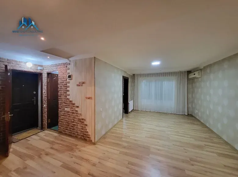 Sotiladi 3 xonali kvartira, 67 m², 2/4 qavat — Olmazor tumani