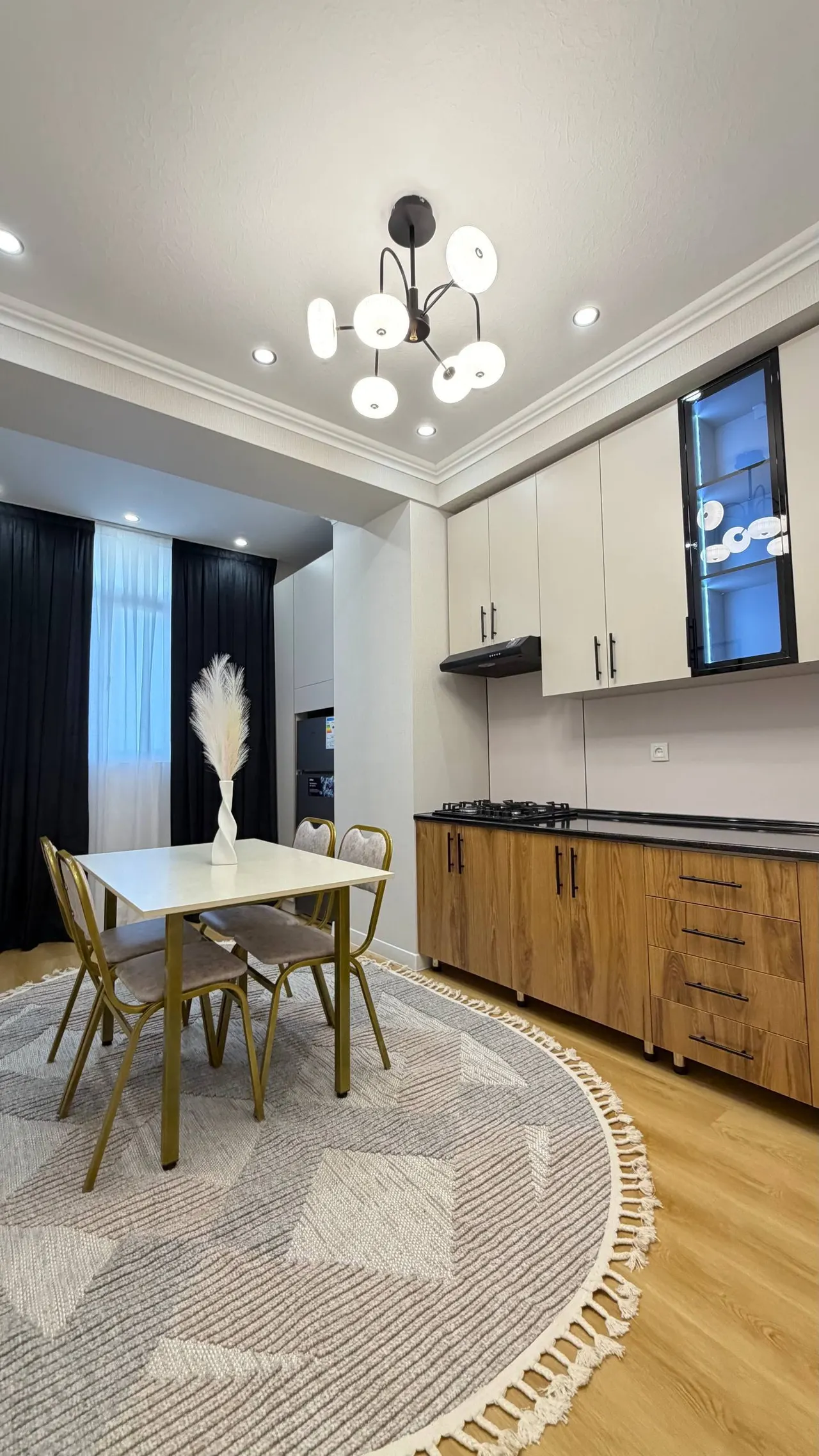 Продаётся 3-комнатная квартира, 75 м², 16/16 этаж — Ташкентский район