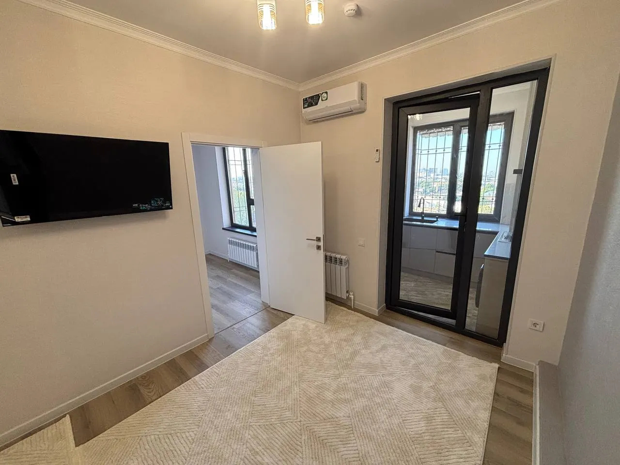 Продаётся 2-комнатная квартира, 38 м², 8/16 этаж — Мирзо-Улугбекский район