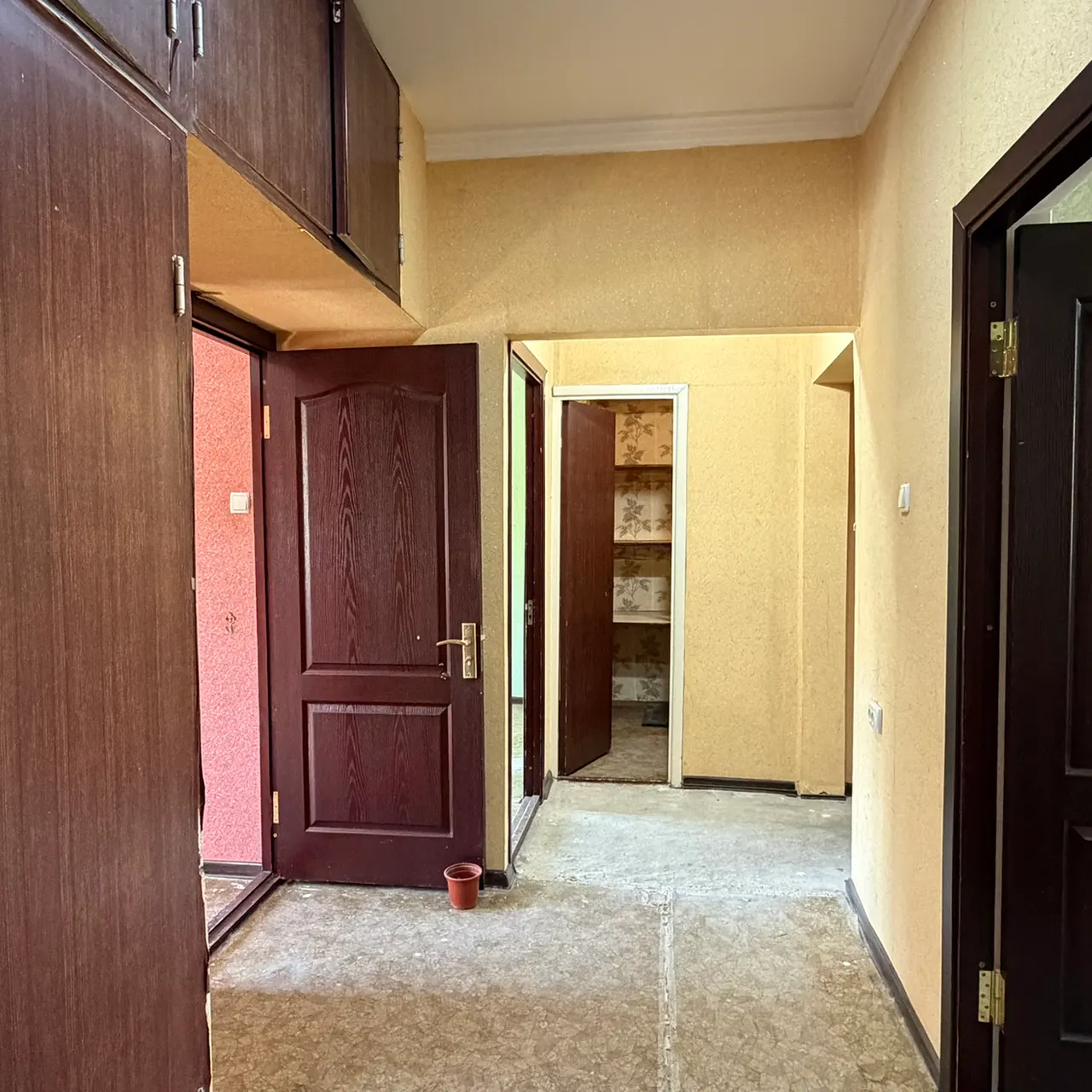 Продаётся 3-комнатная квартира, 78 м², 3/5 этаж — Юнусабадский район