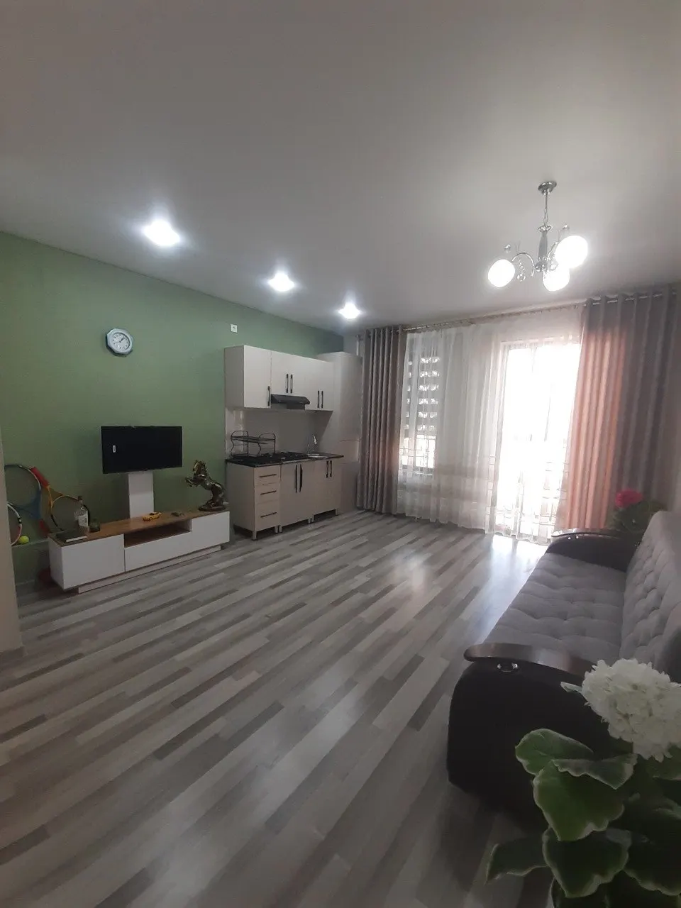 Ижарага берилади студия квартира, 29 м², 8/16 қават — Мирзо Улуғбек тумани