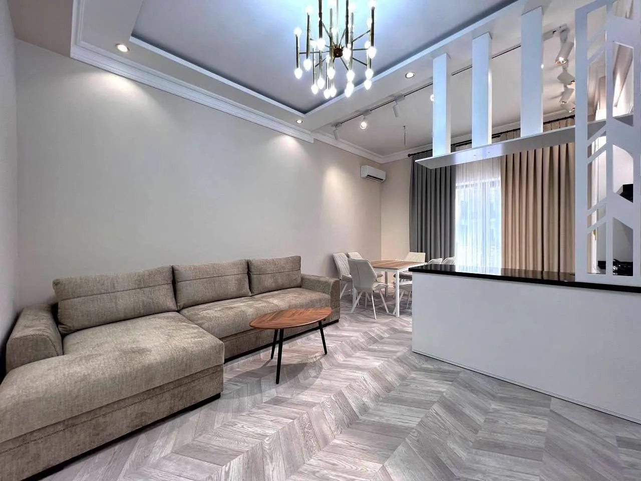Сдаётся 3-комнатная квартира, 100 м², 5/14 этаж — Мирабадский район