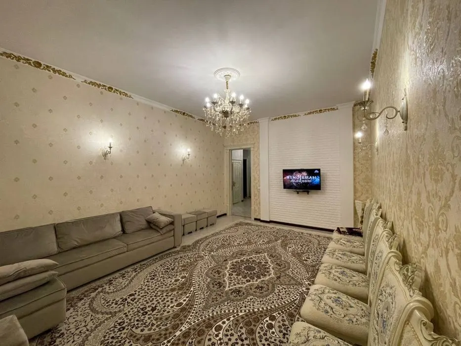 Ижарага берилади 2 хонали квартира, 85 м², 7/7 қават — Яккасарой тумани