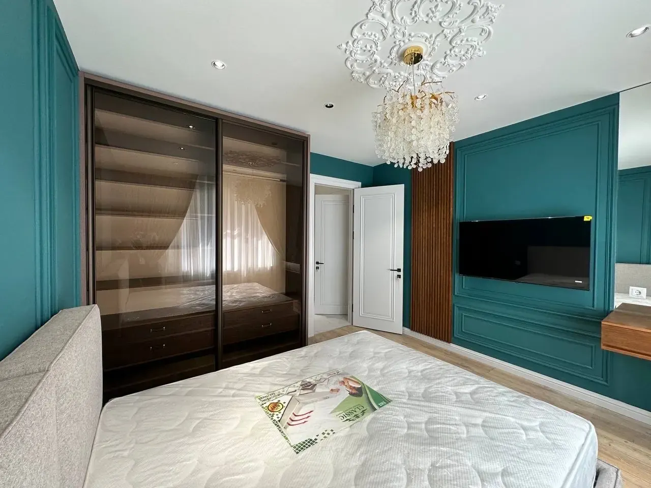 Сдаётся 4-комнатная квартира, 130 м², 4/7 этаж — Шайхантахурский район