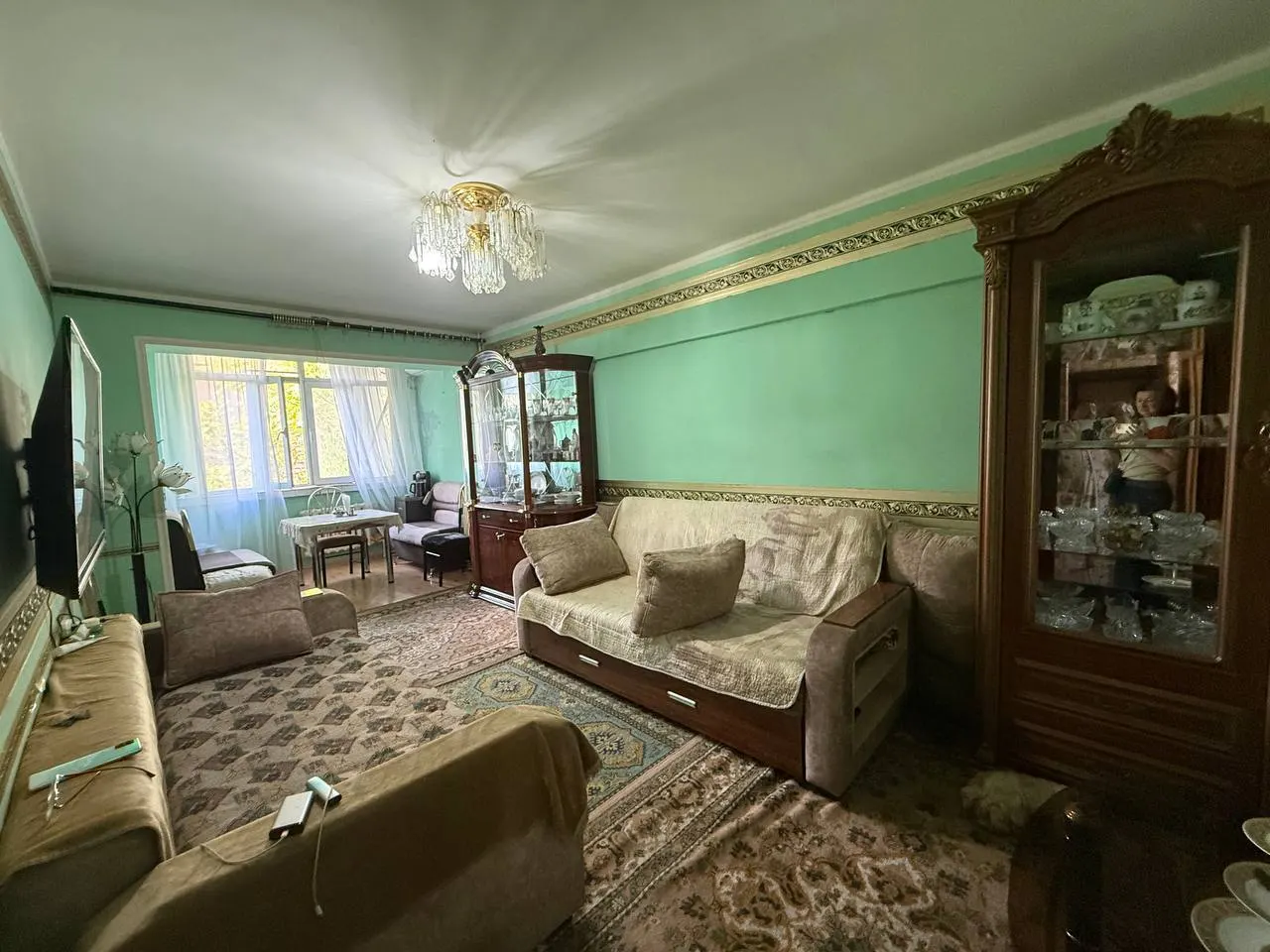 Продаётся 3-комнатная квартира, 70 м², 3/4 этаж — Юнусабадский район