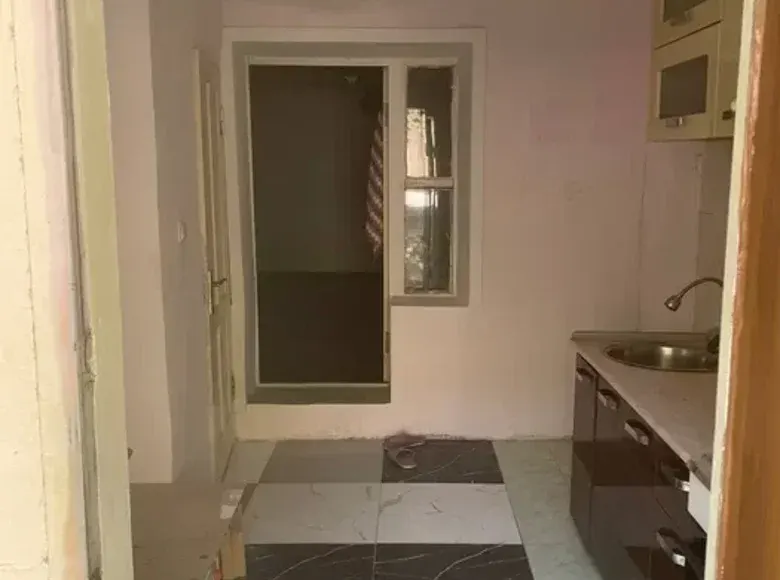 Продаётся 1-комнатная квартира, 30.1 м² — Яшнабадский район
