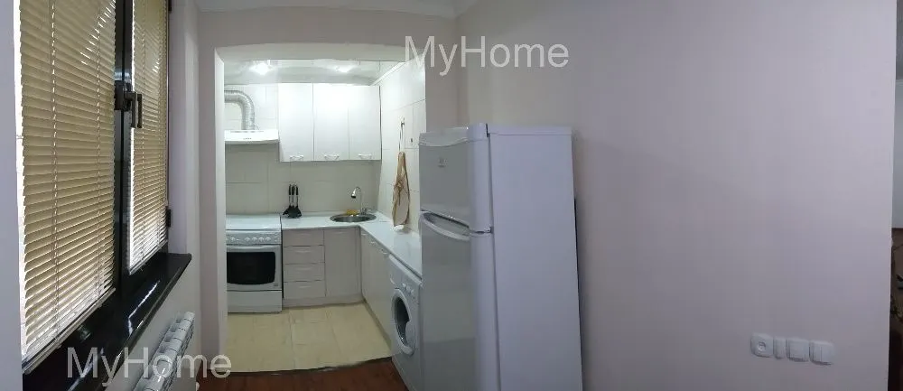 Сдаётся 4-комнатная квартира, 100 м², 4/4 этаж — Мирабадский район