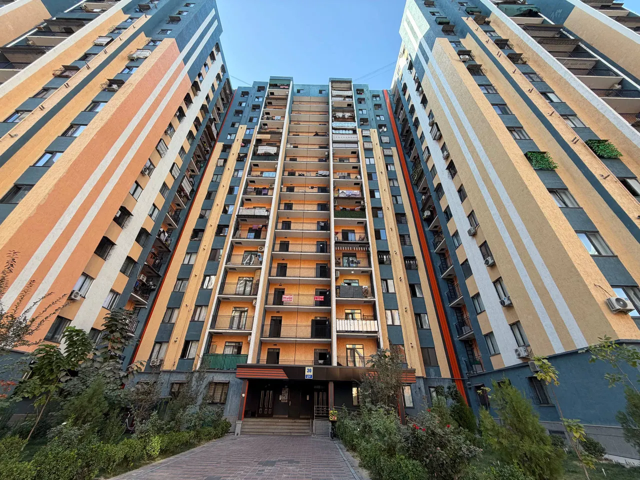 Сотилади 3 хонали квартира, 73 м², 3/16 қават — Янгиҳаёт тумани