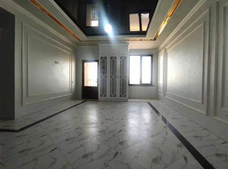 Сотилади 3 хонали квартира, 81 м², 3/8 қават — Самарқанд шаҳри