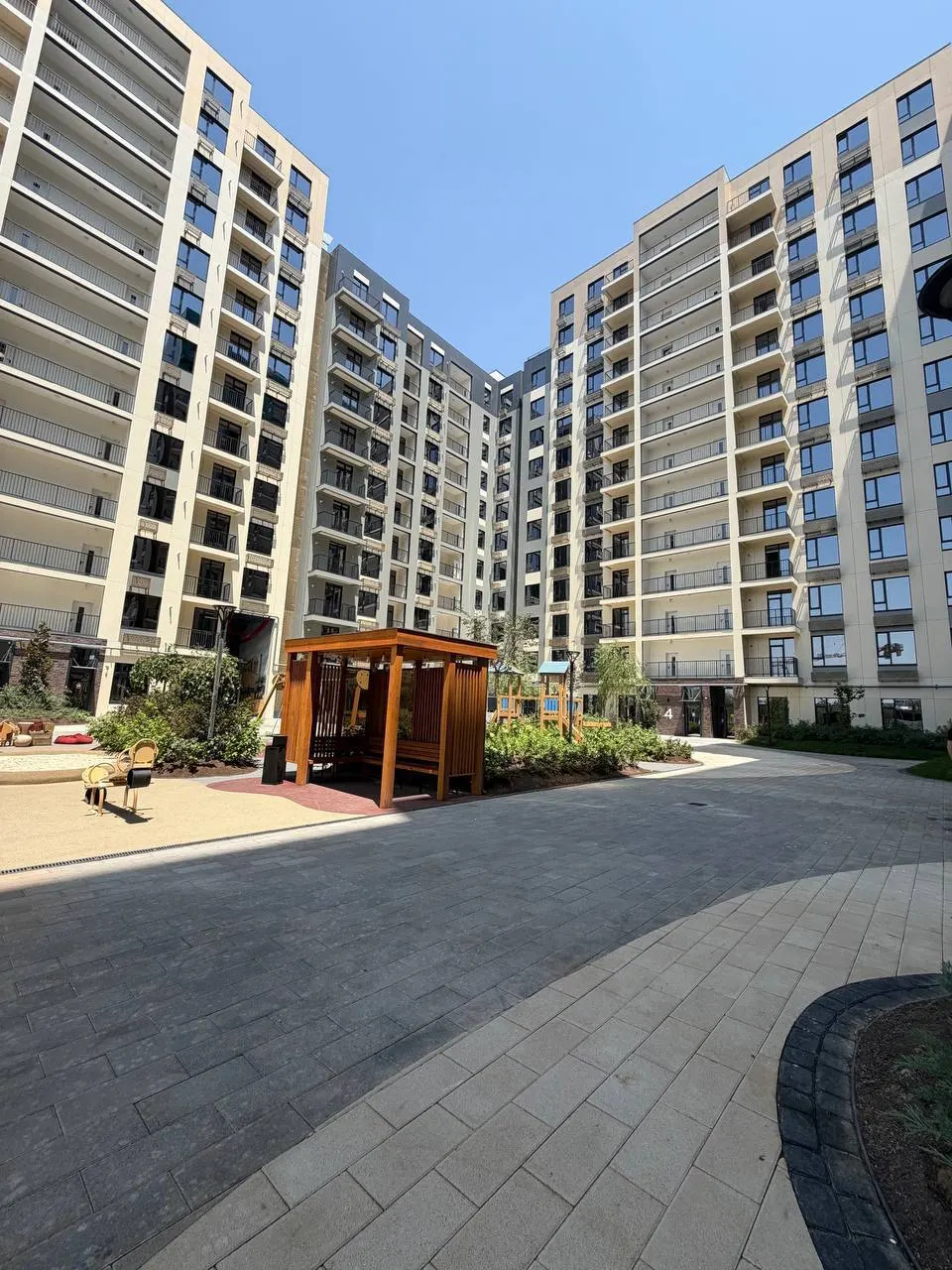 Сотилади 4 хонали квартира, 79 м², 6/12 қават — Миробод тумани