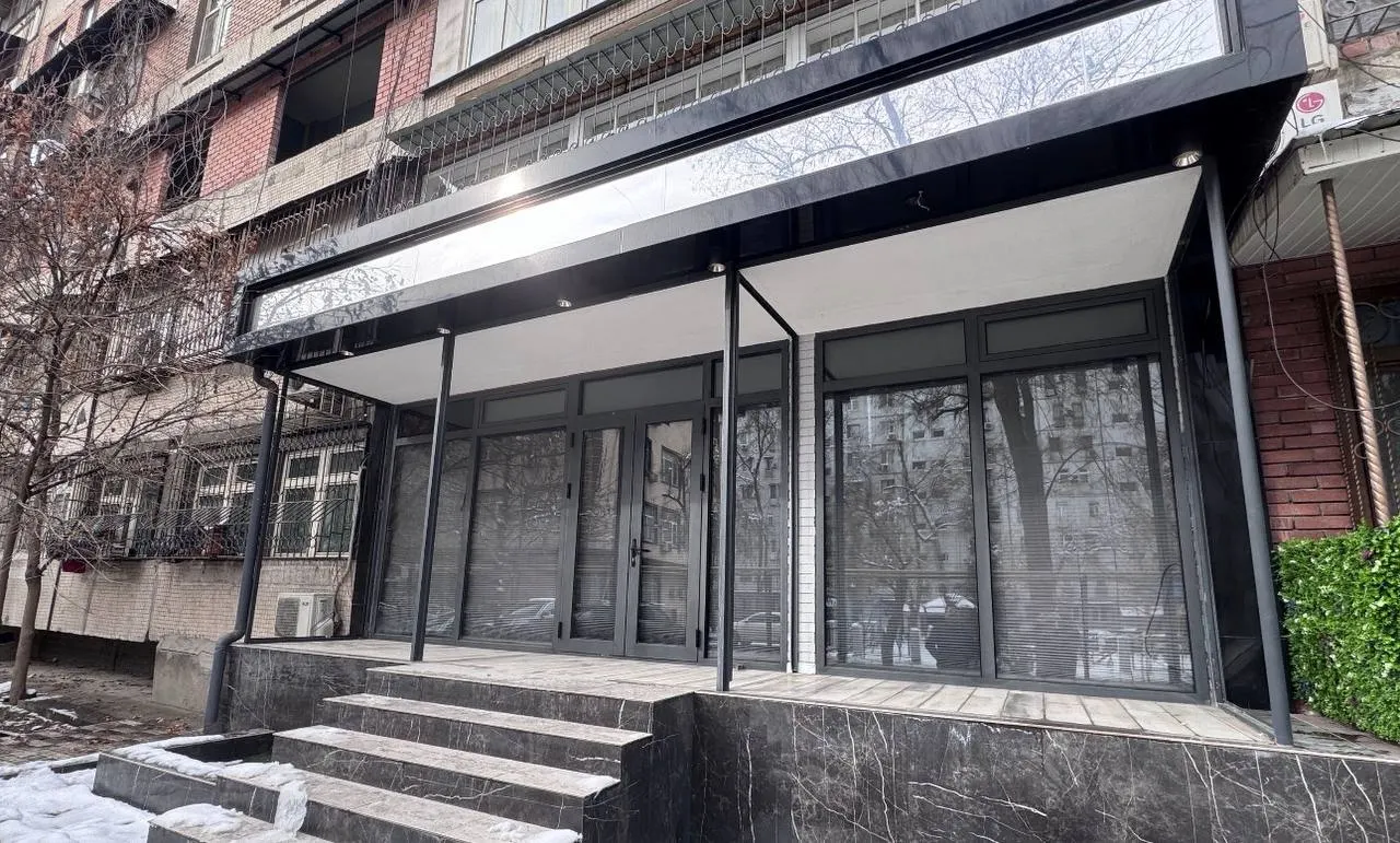 Ижарага берилади тижорат биноси, 110 м² — Миробод тумани
