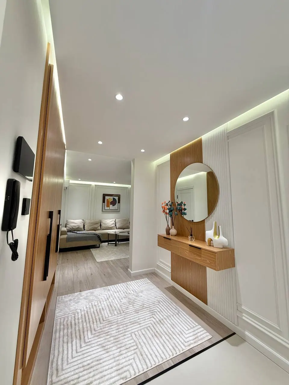 Сотилади 3 хонали квартира, 90 м², 14/17 қават — Яккасарой тумани