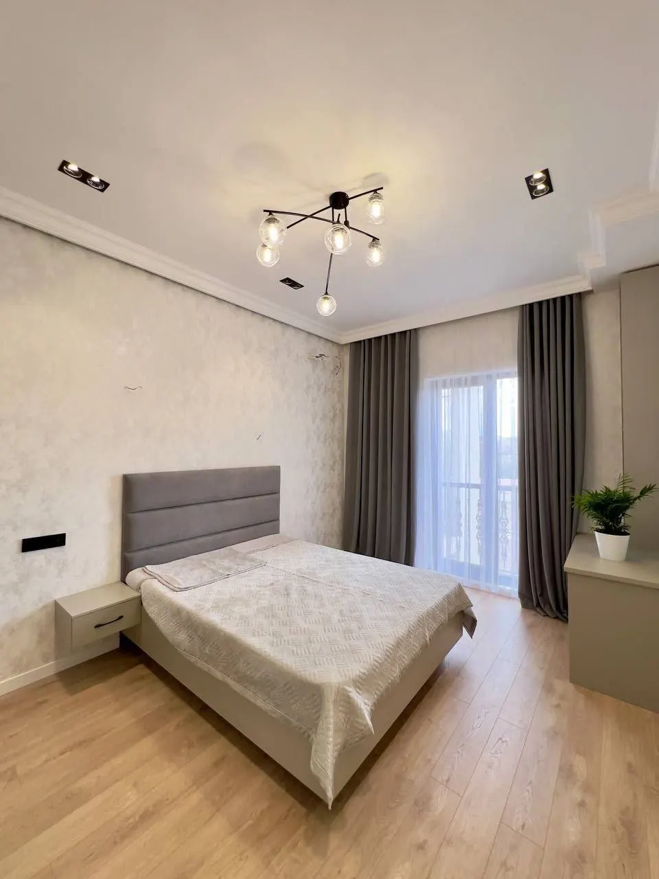 Ижарага берилади 2 хонали квартира, 80 м², 4/8 қават — Миробод тумани