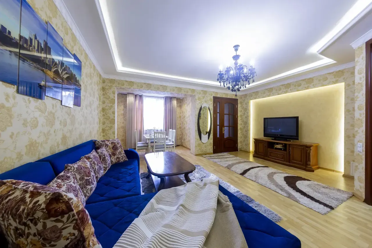 Kunlik ijaraga 2 xonali kvartira, 60 m², 4/5 qavat — Yunusobod tumani