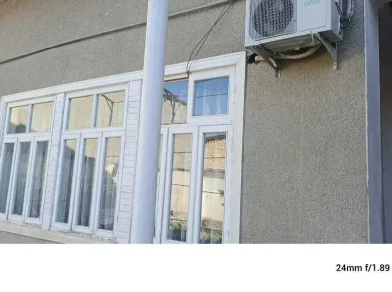 Sotiladi 7 xonali hovli uy, 200 m² — Mirzo Ulugʻbek tumani