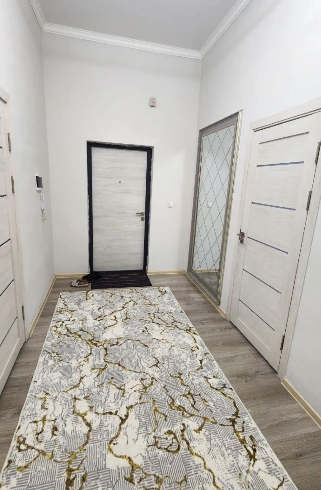 Сдаётся 3-комнатная квартира, 75 м², 1/16 этаж — Янгихаётский район