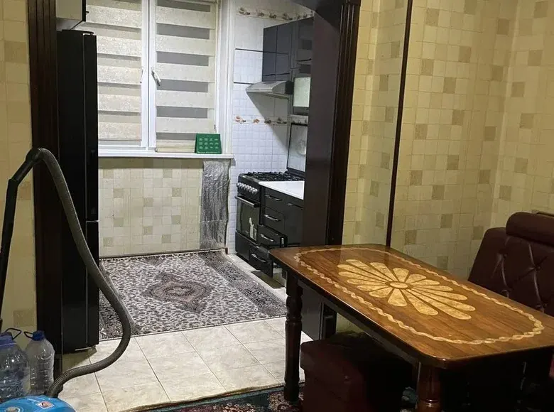 Сотилади 4 хонали квартира, 90 м², 3/5 қават — Янгиҳаёт тумани