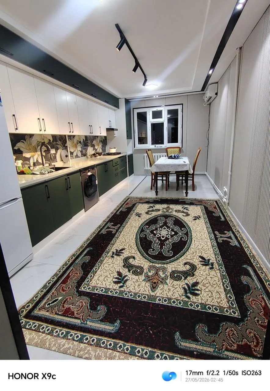 Sotiladi 6 xonali kvartira, 138 m², 8/9 qavat — Sergeli tumani