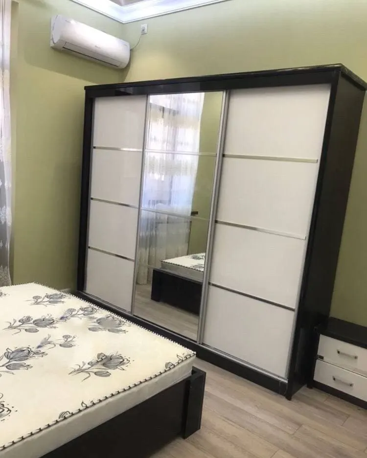 Ijaraga beriladi 3 xonali kvartira, 89 m², 6/8 qavat — Yakkasaroy tumani