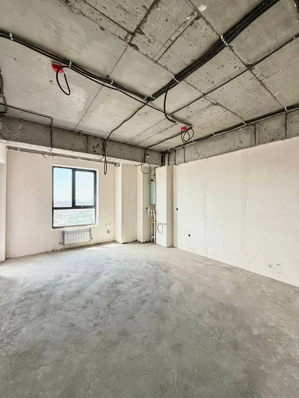 Sotiladi 2 xonali kvartira, 53 m², 15/16 qavat — Yakkasaroy tumani