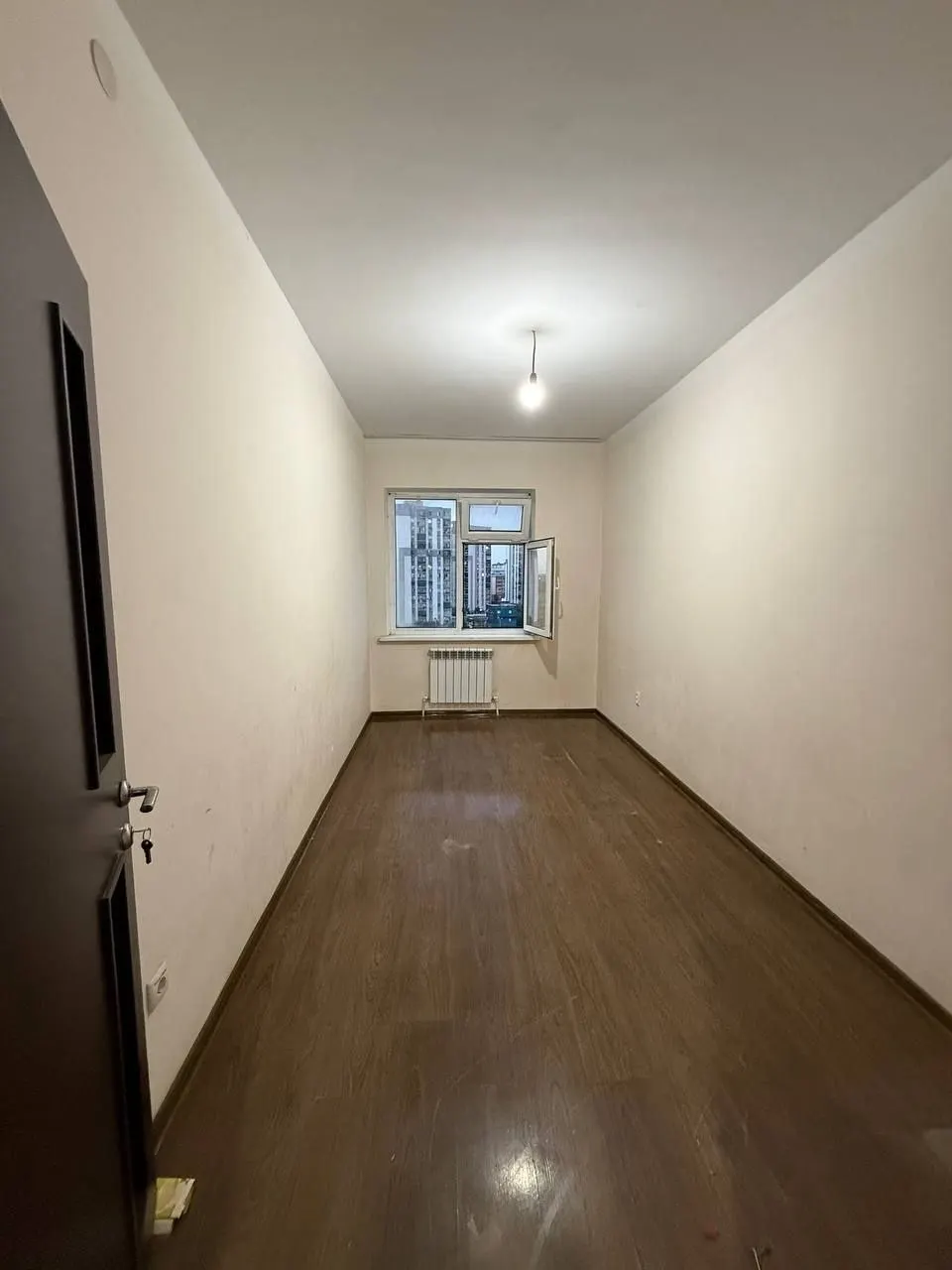 Продаётся 3-комнатная квартира, 75 м², 8/9 этаж — Сергелийский район