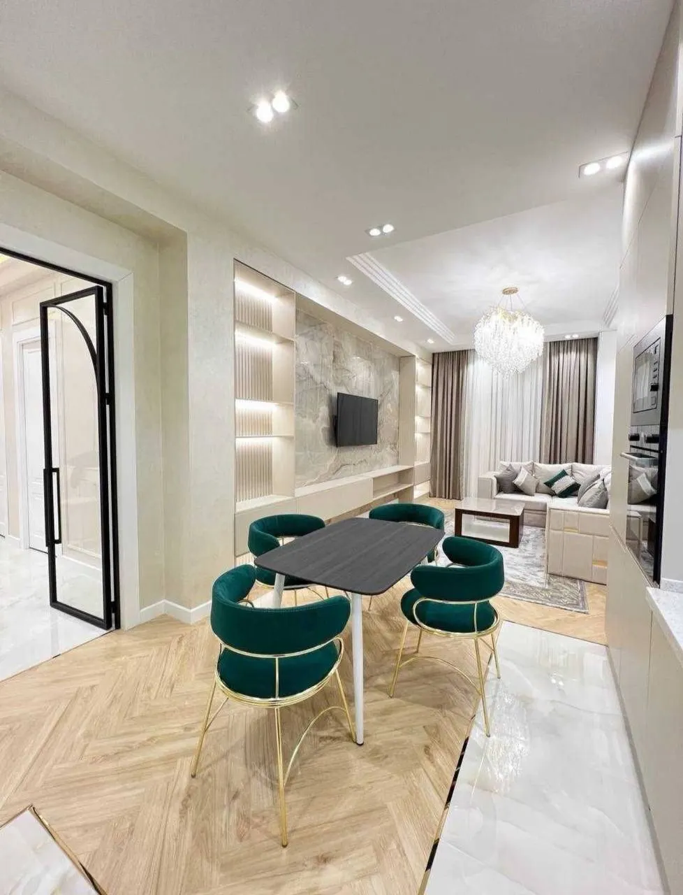 Сдаётся 3-комнатная квартира, 115 м², 6/10 этаж — Юнусабадский район