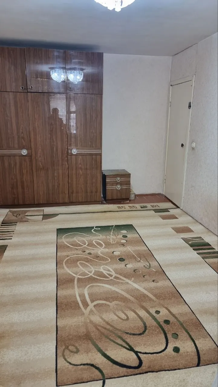 Sotiladi 2 xonali kvartira, 70.2 m², 1/3 qavat — Navoiy shahri