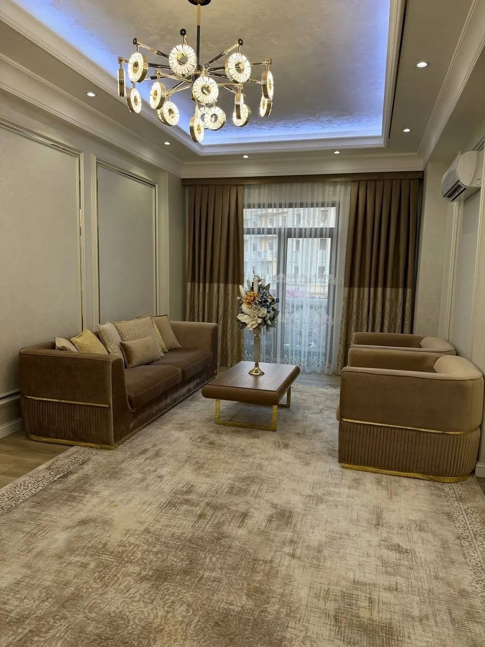 Сдаётся 2-комнатная квартира, 85 м², 2/8 этаж — Шайхантахурский район
