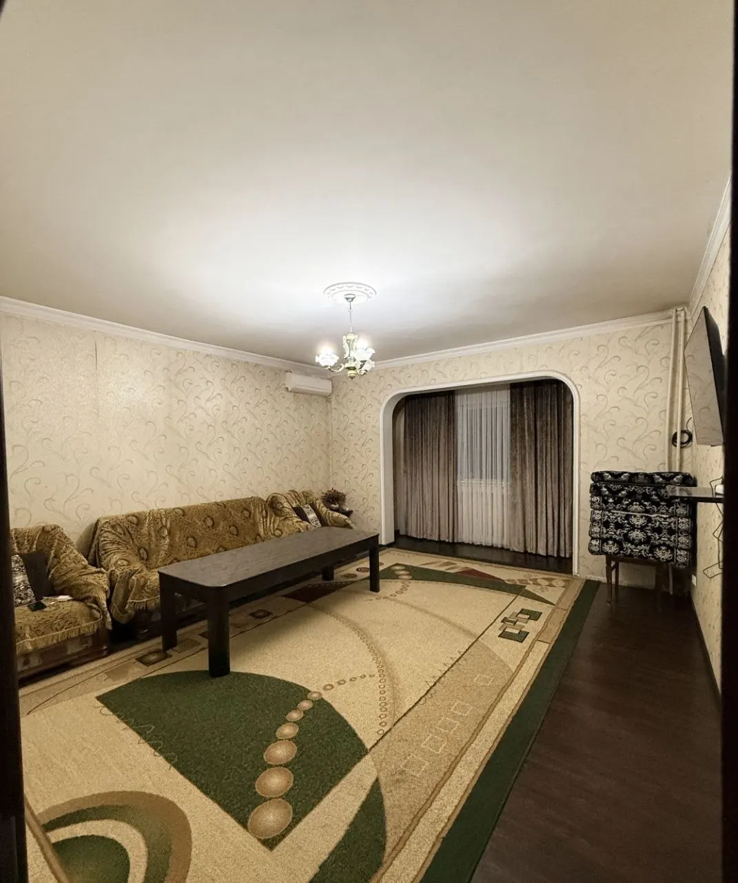 Продаётся 3-комнатная квартира, 74 м², 2/9 этаж — Юнусабадский район