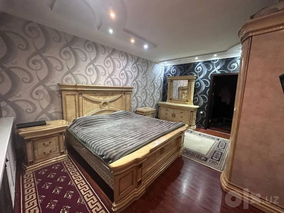 Ijaraga beriladi 4 xonali kvartira, 220 m², 4/4 qavat — Olmazor tumani