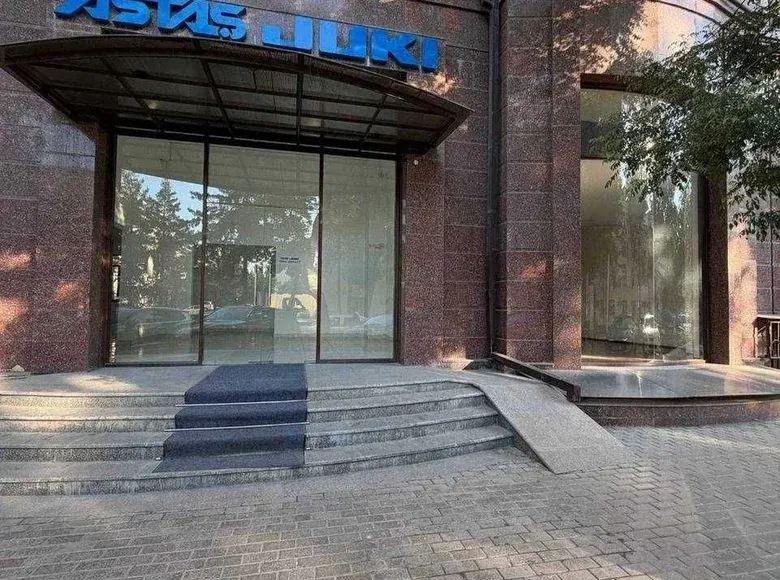 Sotiladi tijorat binosi, 530 m² — Mirobod tumani