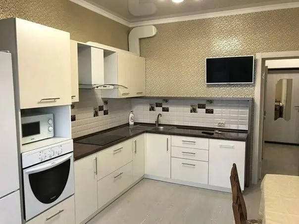 Сдаётся 1-комнатная квартира, 35 м², 2/4 этаж — Яшнабадский район